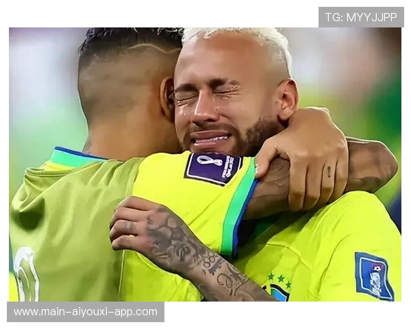 内马尔豪宅开趴被邻居投诉太吵