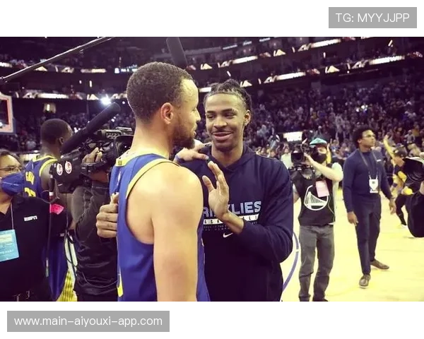 赛季最佳阵容公布，明星球员集体亮相，2020-2021赛季最佳阵容