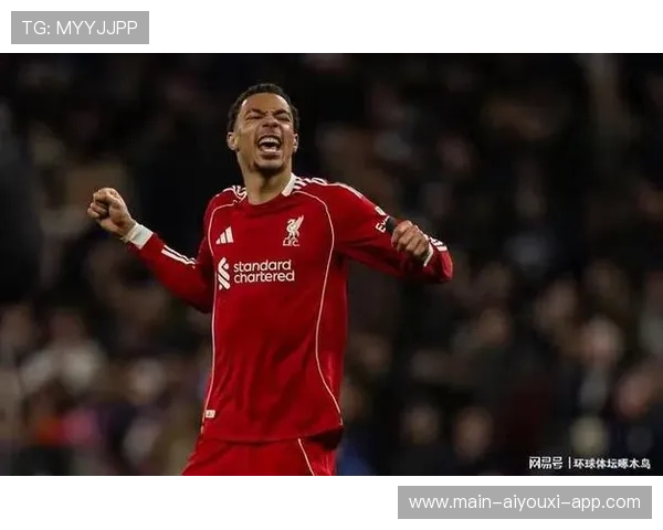 英超标王集结利物浦！伊萨克合练画面曝光！，伊萨克 集锦